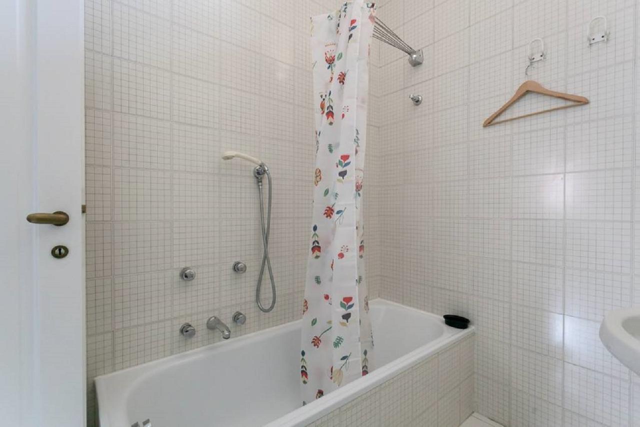 Amedei Apartment Int. 11 Milan Bagian luar foto