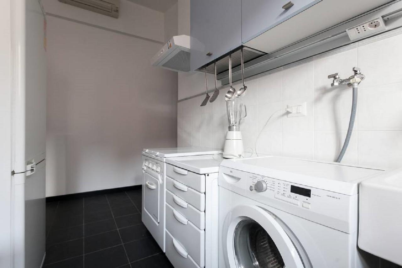 Amedei Apartment Int. 11 Milan Bagian luar foto